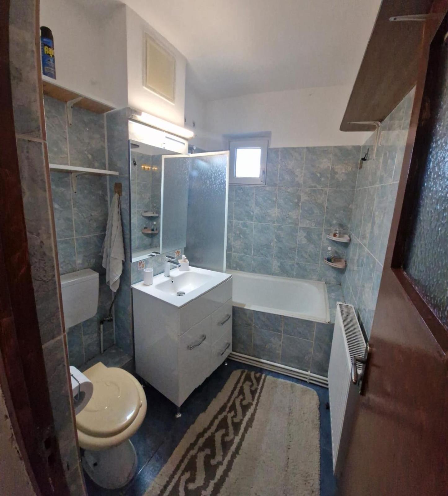 Bubu Apartament Petrosani Ngoại thất bức ảnh